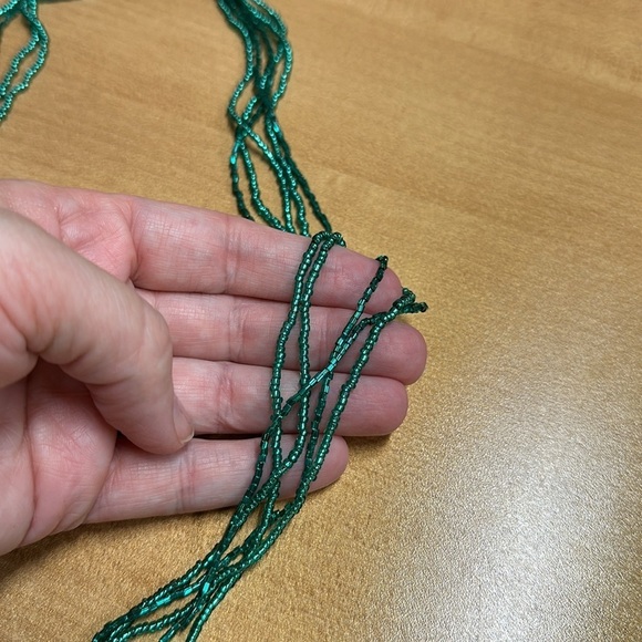 Green 5 Strand 24” Potay necklace - Picture 5 of 9